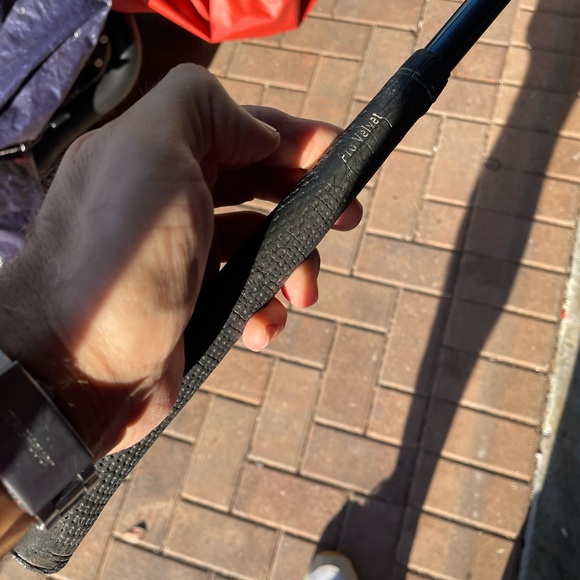 Golf clubs Eye of the tiger. 
3 pc iron set - Picture 6 of 6